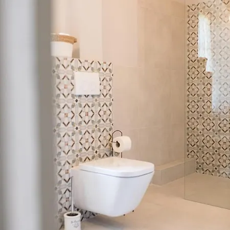 Rustical Allure With Private Pool, Bbq And Children Playground 4*